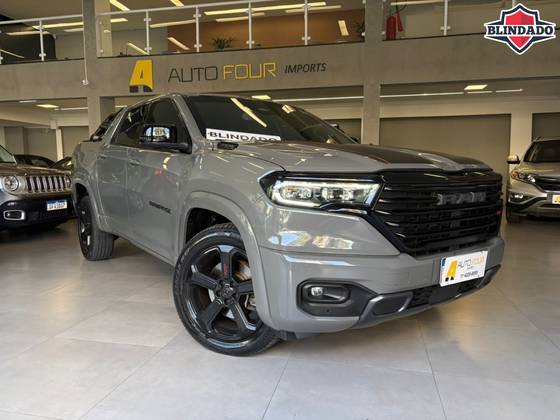 RAM RAMPAGE 2.0 HURRICANE 4 TURBO GASOLINA R/T 4X4 AUTOMÁTICO
